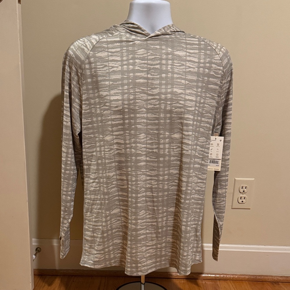 LIV Outdoor Men’s Suncatcher Hoody in Elm Plaid Weave Print